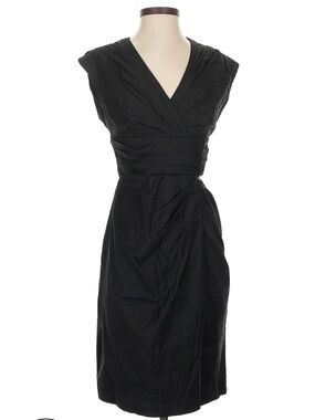 Suzi Chin LBD SIZE 8